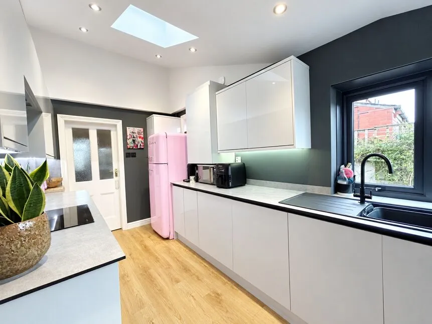 Holcombe Road, Greenmount, BL8, photo 10