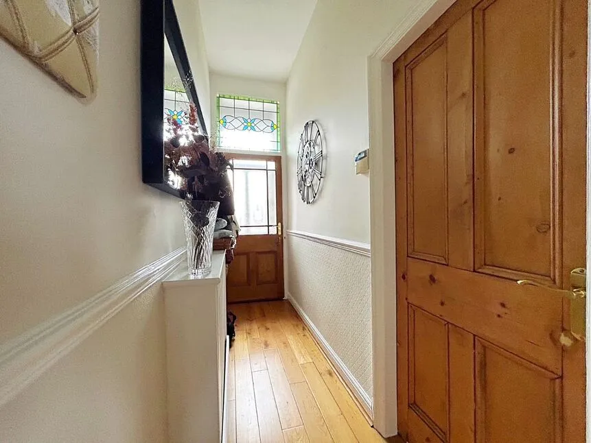 Holcombe Road, Greenmount, BL8, photo 4