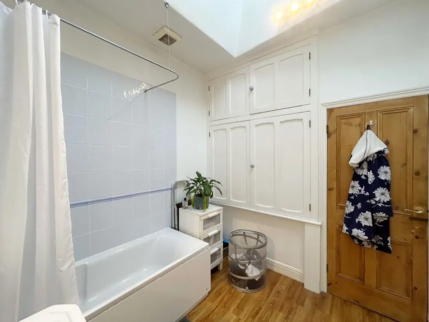 Holcombe Road, Greenmount, BL8, photo 21