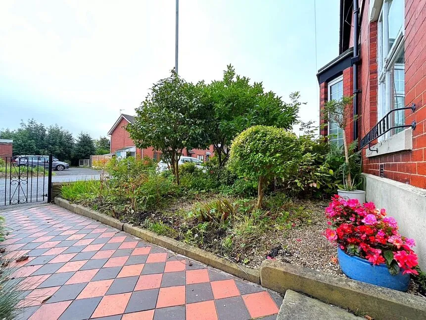 Holcombe Road, Greenmount, BL8, photo 30