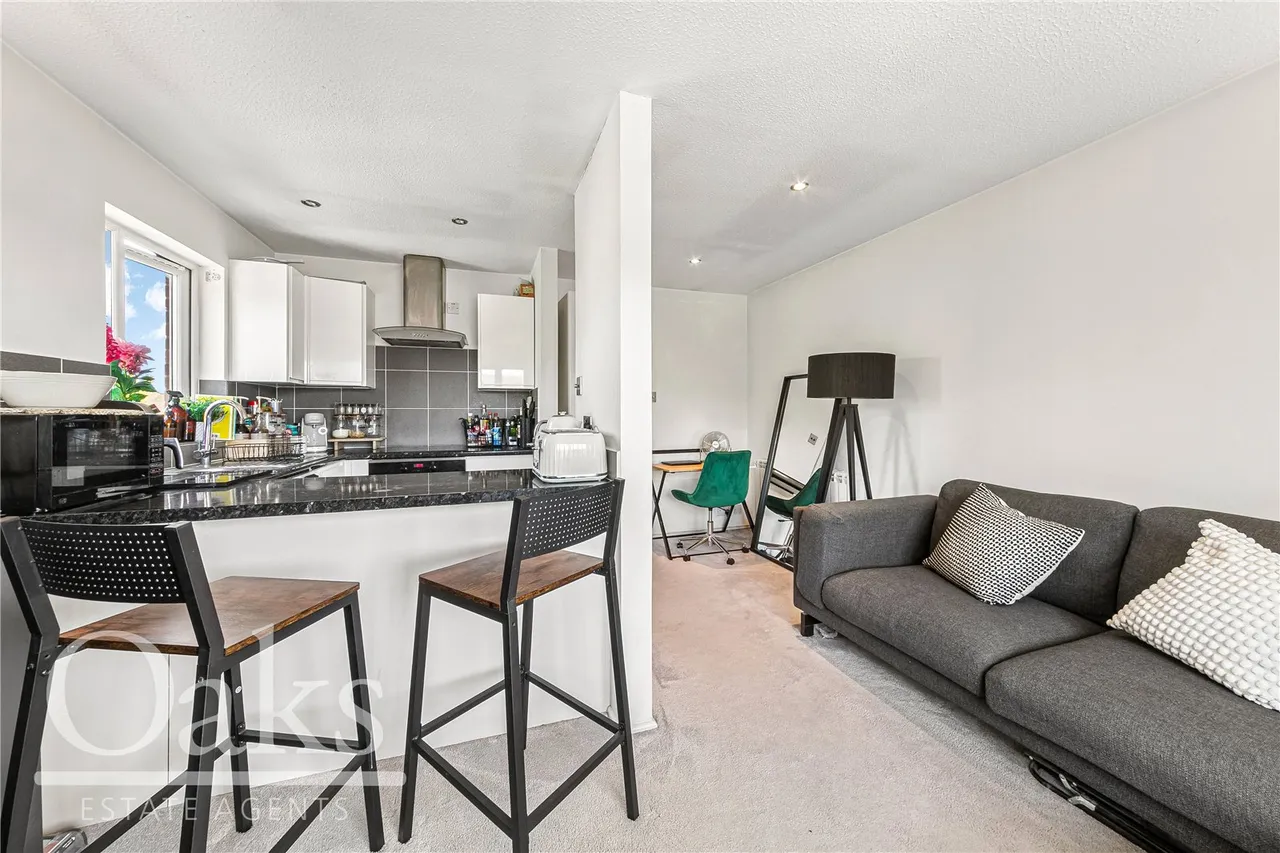 Coe Avenue, South Norwood, SE25, photo 3
