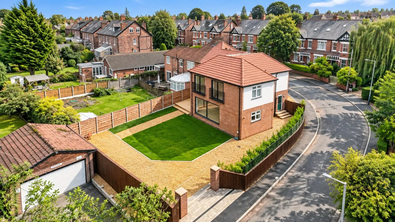 Madison Avenue, Cheadle Hulme, SK8, photo 27