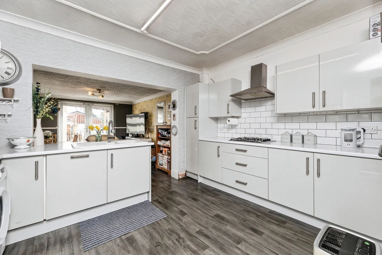 Quarry Avenue, Knottingley, WF11, photo 4