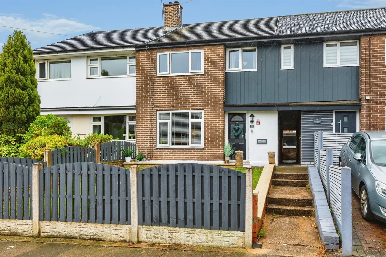 3 bed house for sale — Nidderdale Road, Rotherham