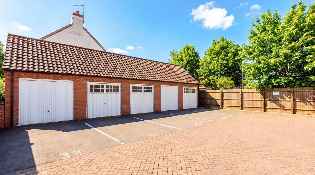 The Square, Kirton, PE20, photo 18