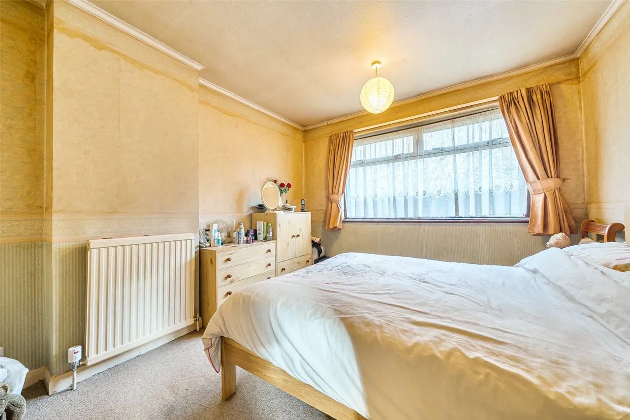 Upper Wickham Lane, DA16, photo 6