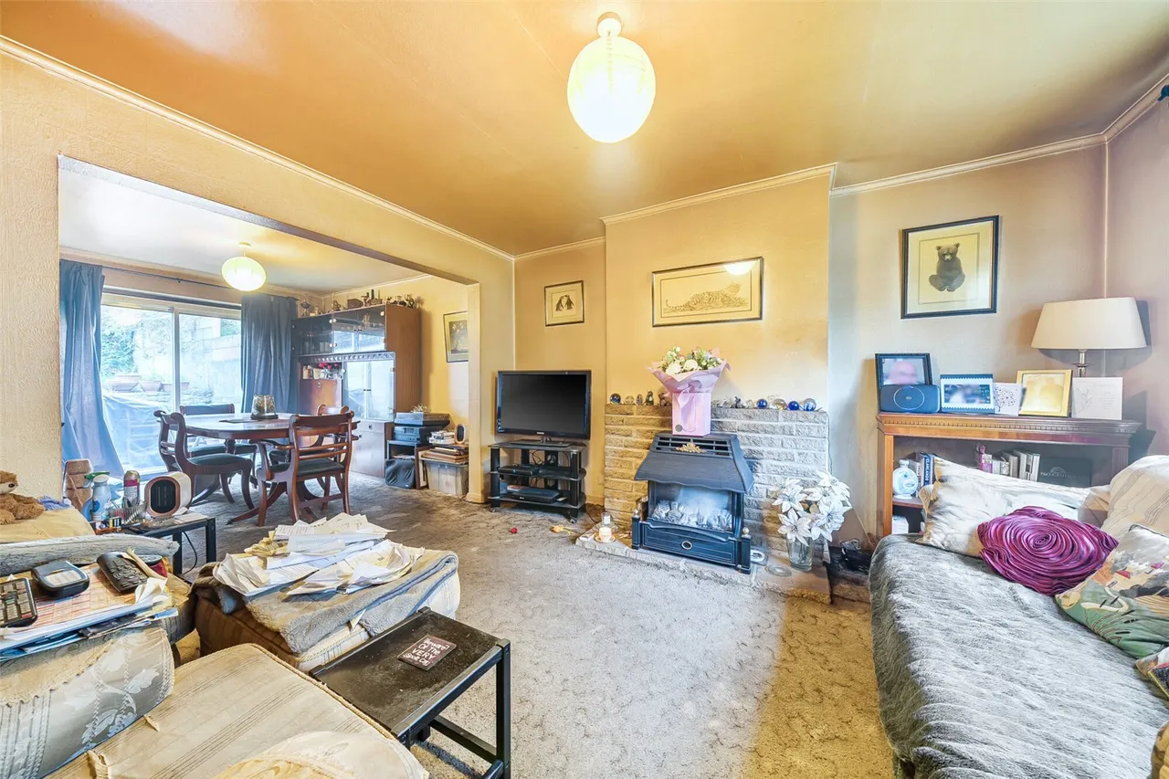 Upper Wickham Lane, DA16, photo 2