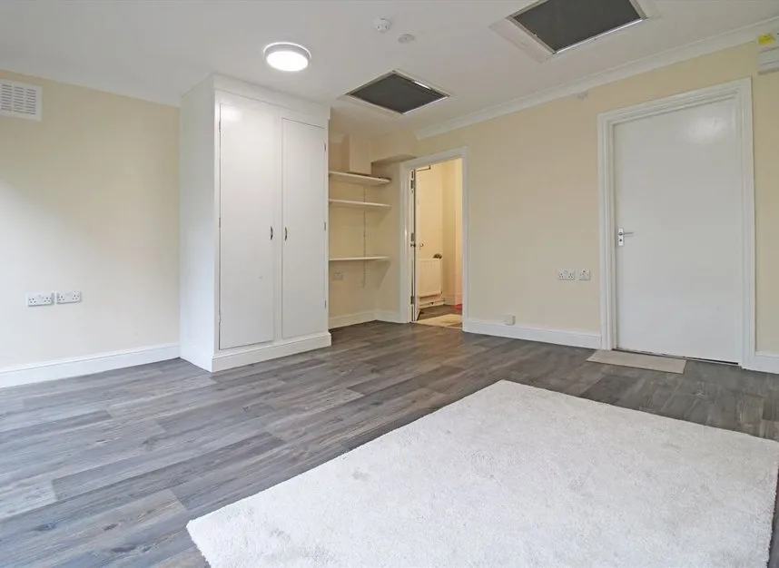 Perryn Road, Acton, W3, photo 3