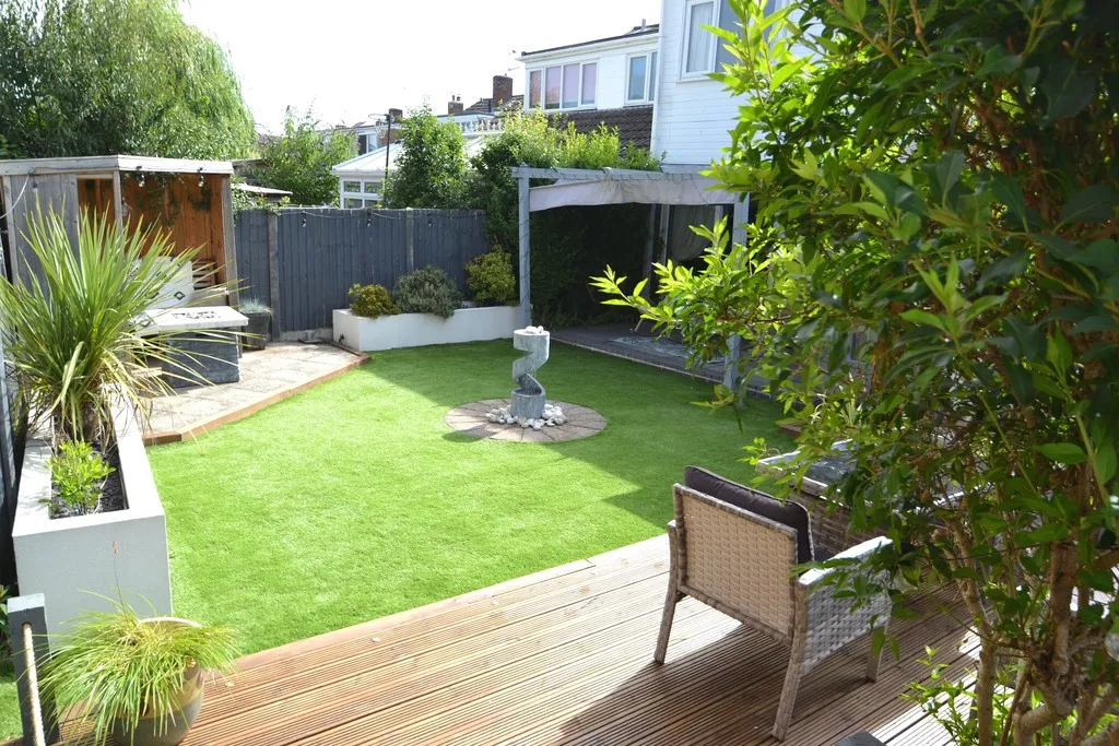 Hampton Drive, Newport, photo 29