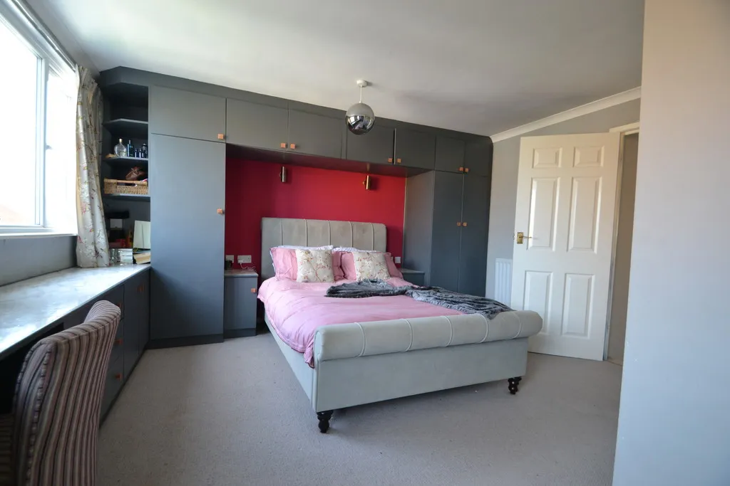 Hampton Drive, Newport, photo 14