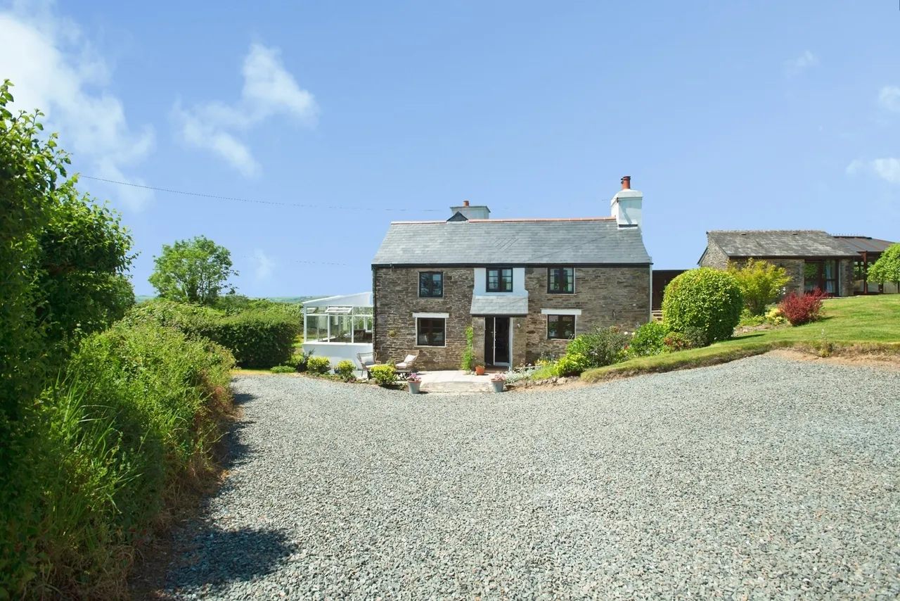 4 bed house for sale, Horningtops, Liskeard, PL14