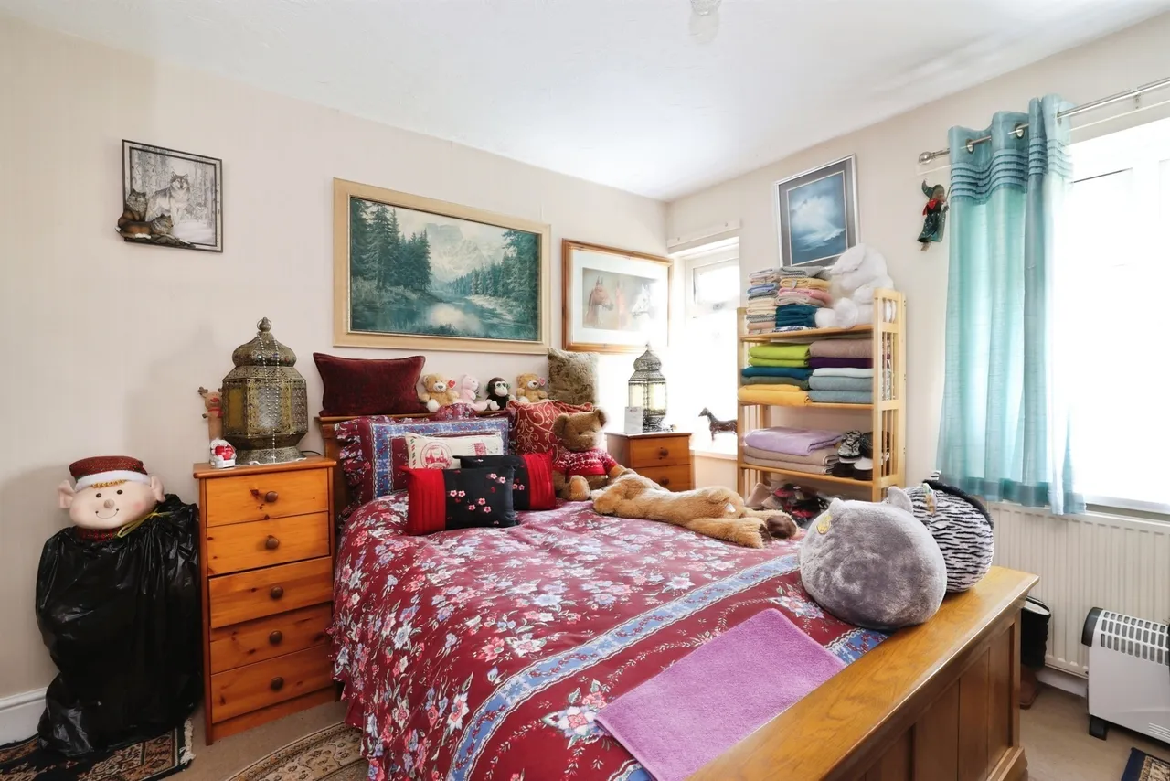Parkhouse Road, Shipton Bellinger, SP9, photo 12