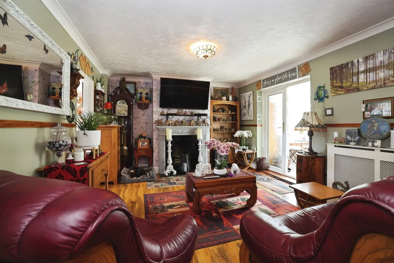 Parkhouse Road, Shipton Bellinger, SP9, photo 2