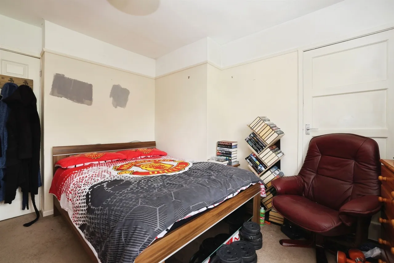 Parkhouse Road, Shipton Bellinger, SP9, photo 11
