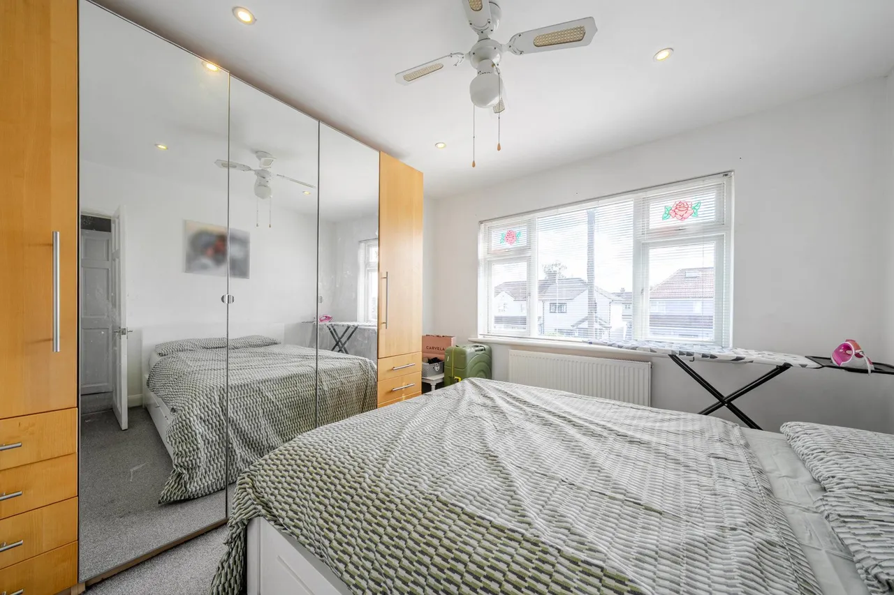 Long Lane, DA7, photo 20