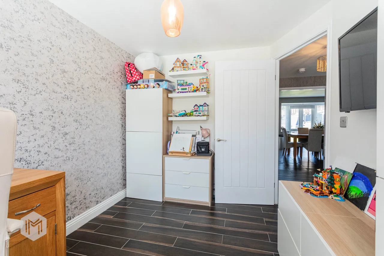 Doulton Close, Platt Bridge, Wigan, WN2 5BF, photo 19