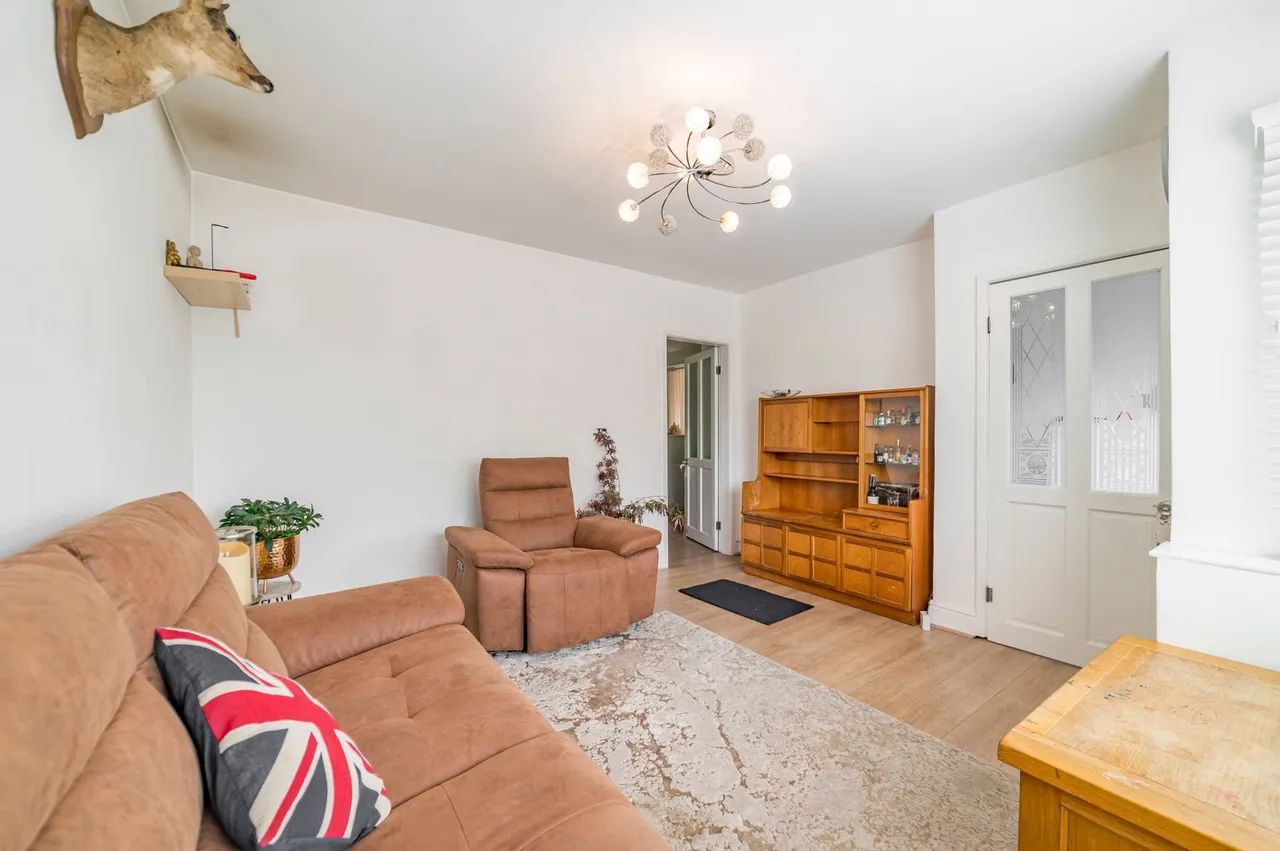 Crescent Park, Heaton Norris, SK4, photo 4