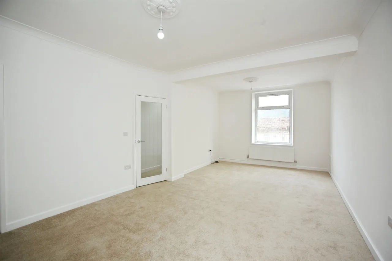 Old Street, Tonypandy, CF40, photo 4