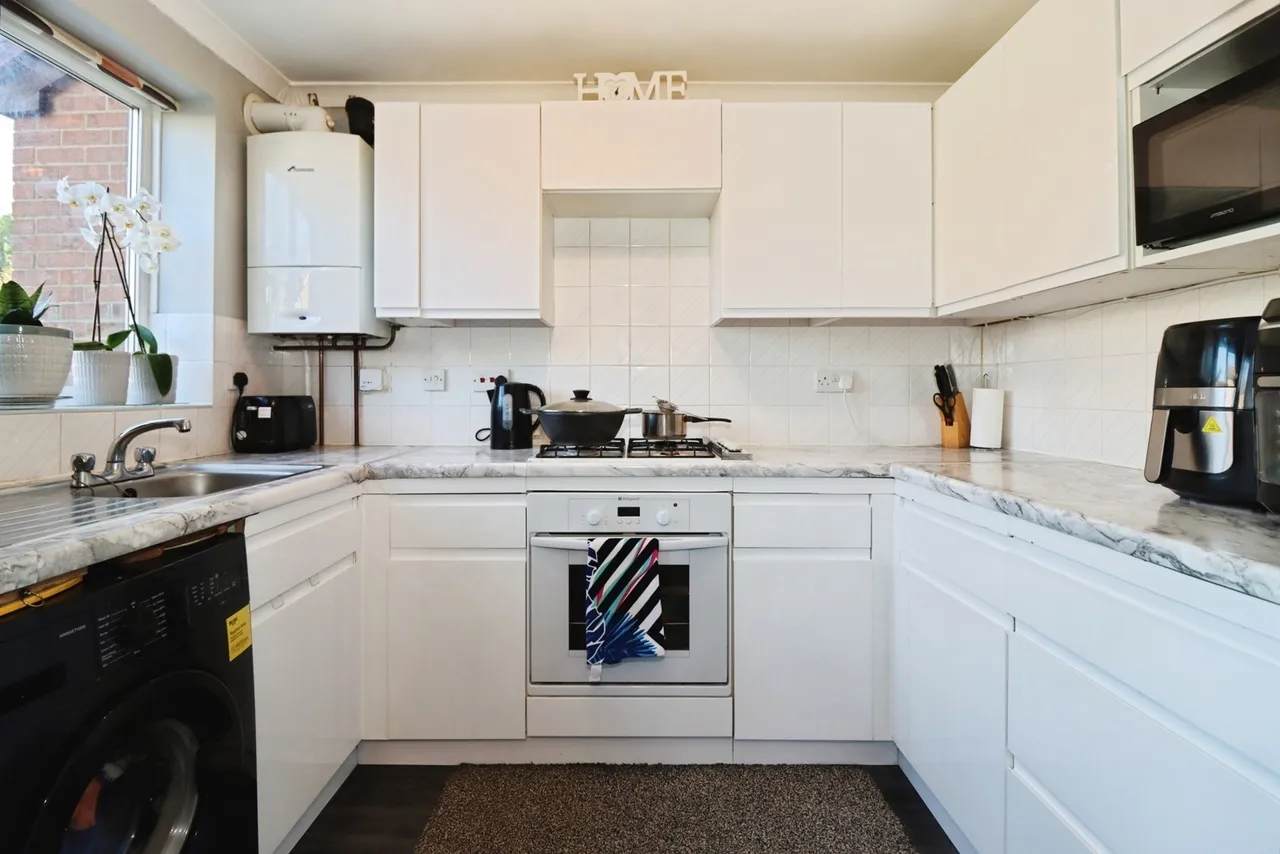 Ormonds Close, Bradley Stoke, Bristol, BS32, photo 6