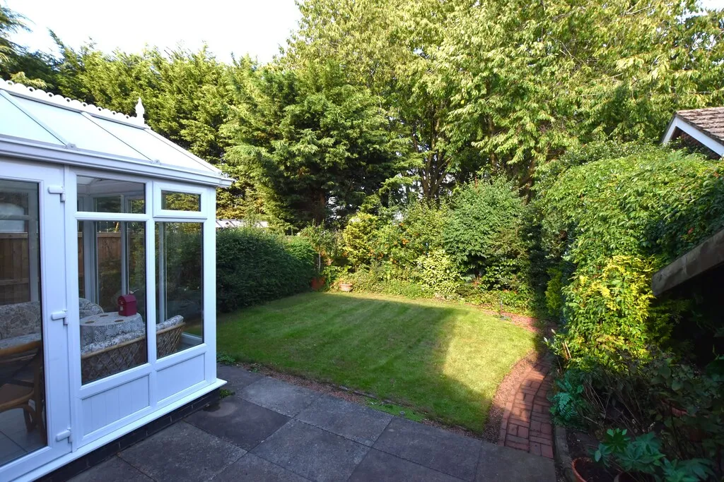 Waterside Drive, Market Drayton, photo 12