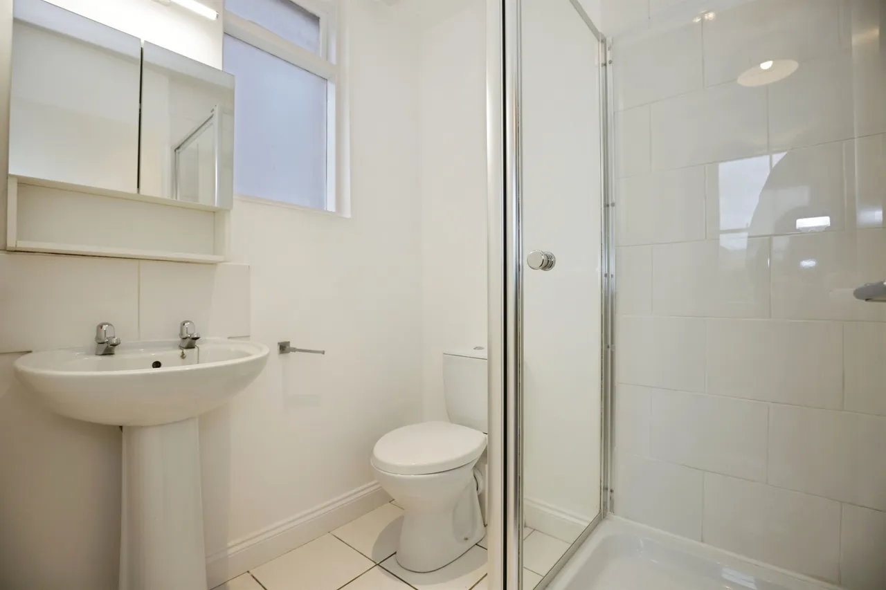 Clarendon Place, Leamington Spa, CV32, photo 5