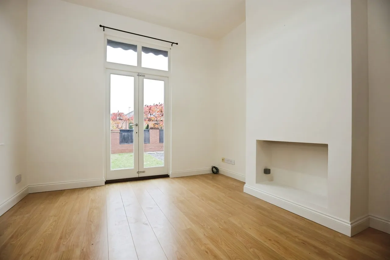 Clarendon Place, Leamington Spa, CV32, photo 2
