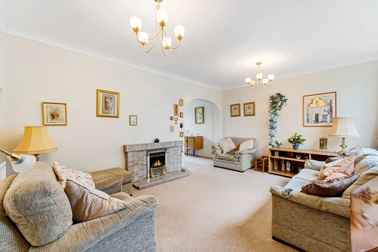 Clarence Avenue, Widnes, Widnes, WA8 9EL, photo 4