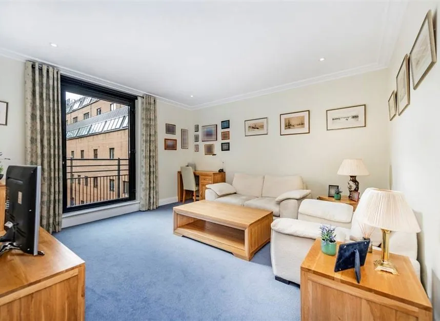 1 bed flat to rent — Cromwell Road, South Kensington, SW7