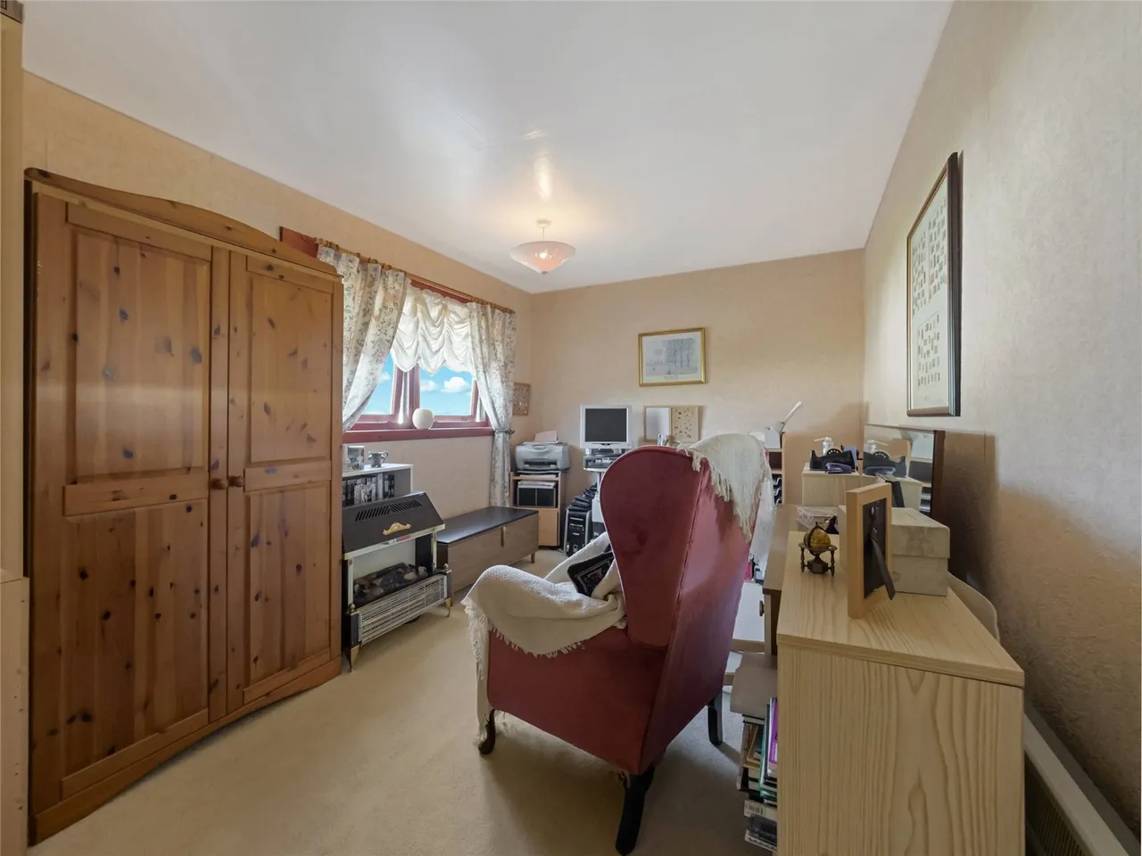 Tern Place, Johnstone, PA5, photo 10