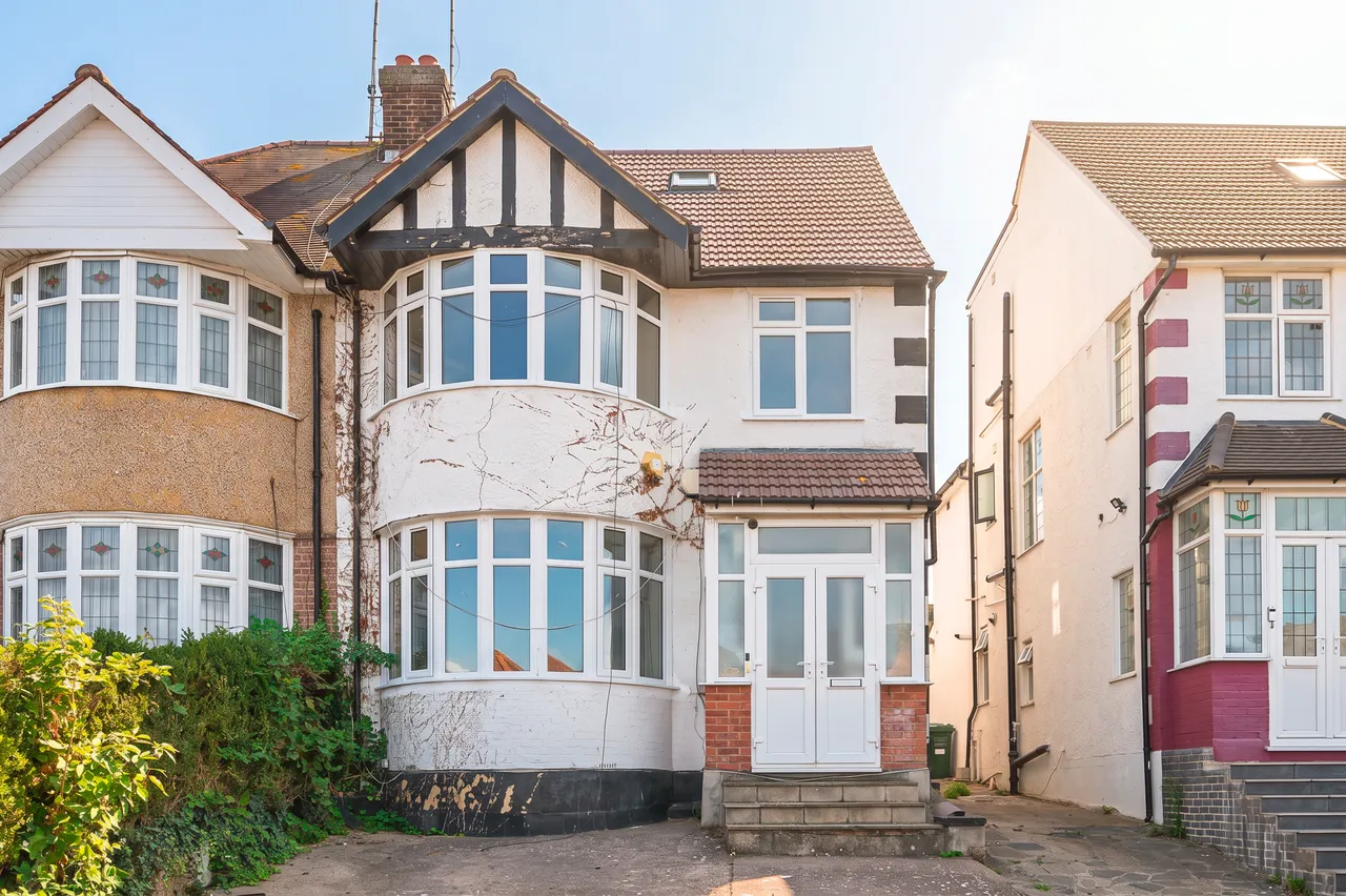 5 bed flat to rent — 73 Southfields, London