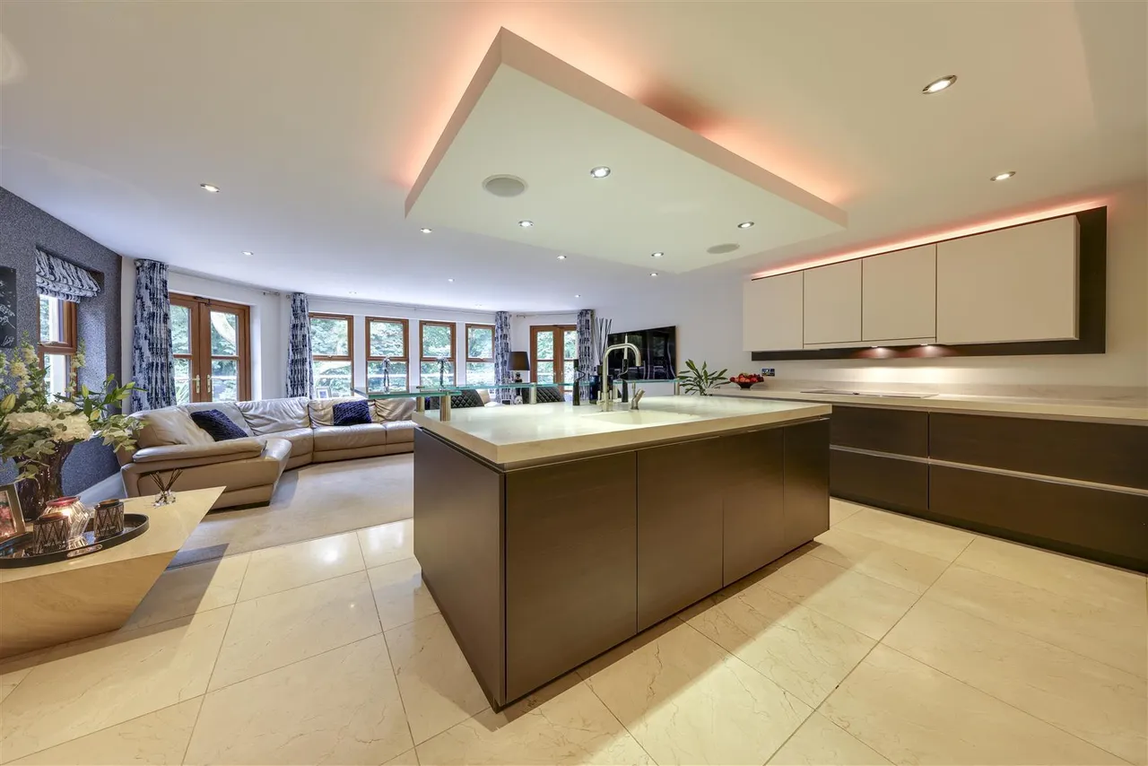 College Lane, Rawtenstall, photo 15