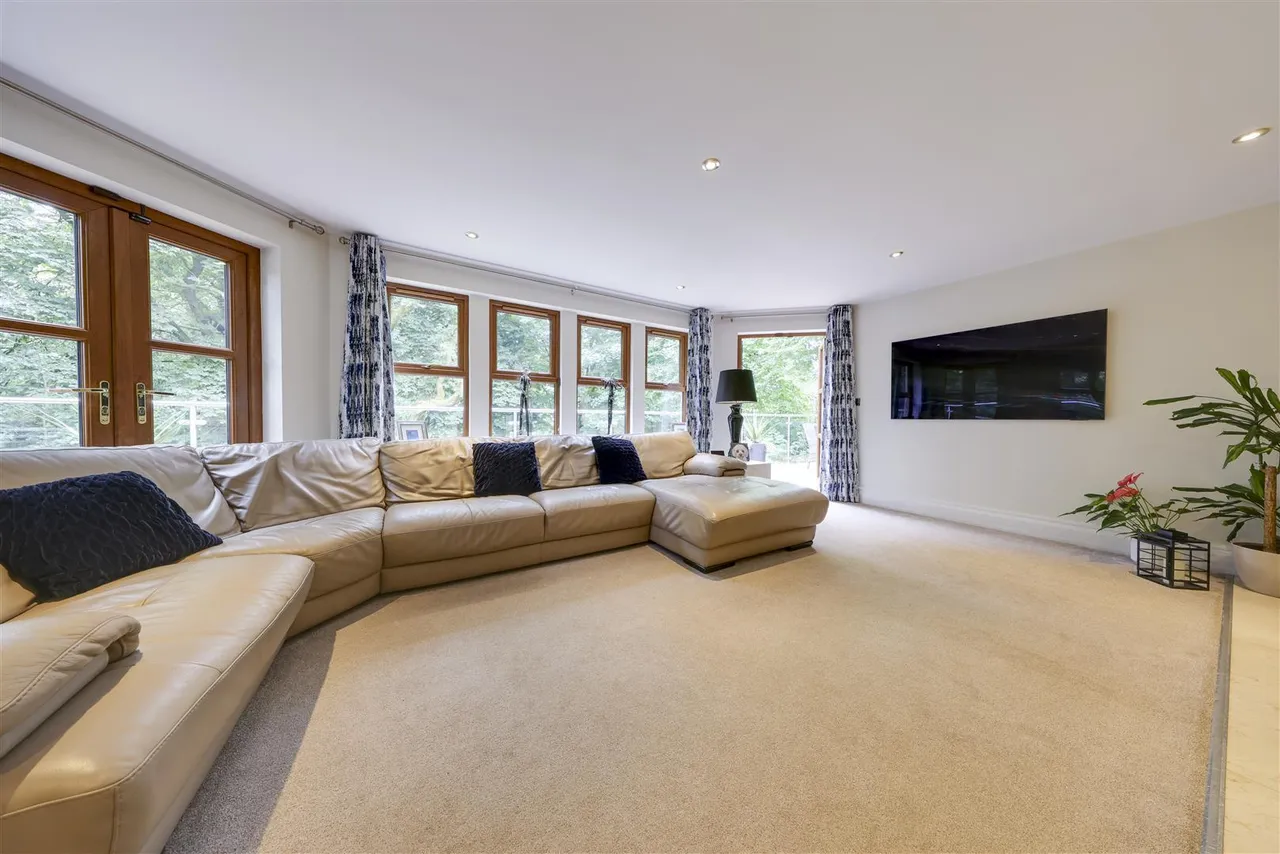 College Lane, Rawtenstall, photo 20