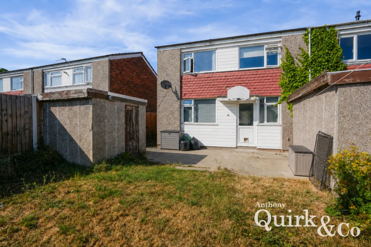 First Avenue, Canvey Island, SS8, photo 13