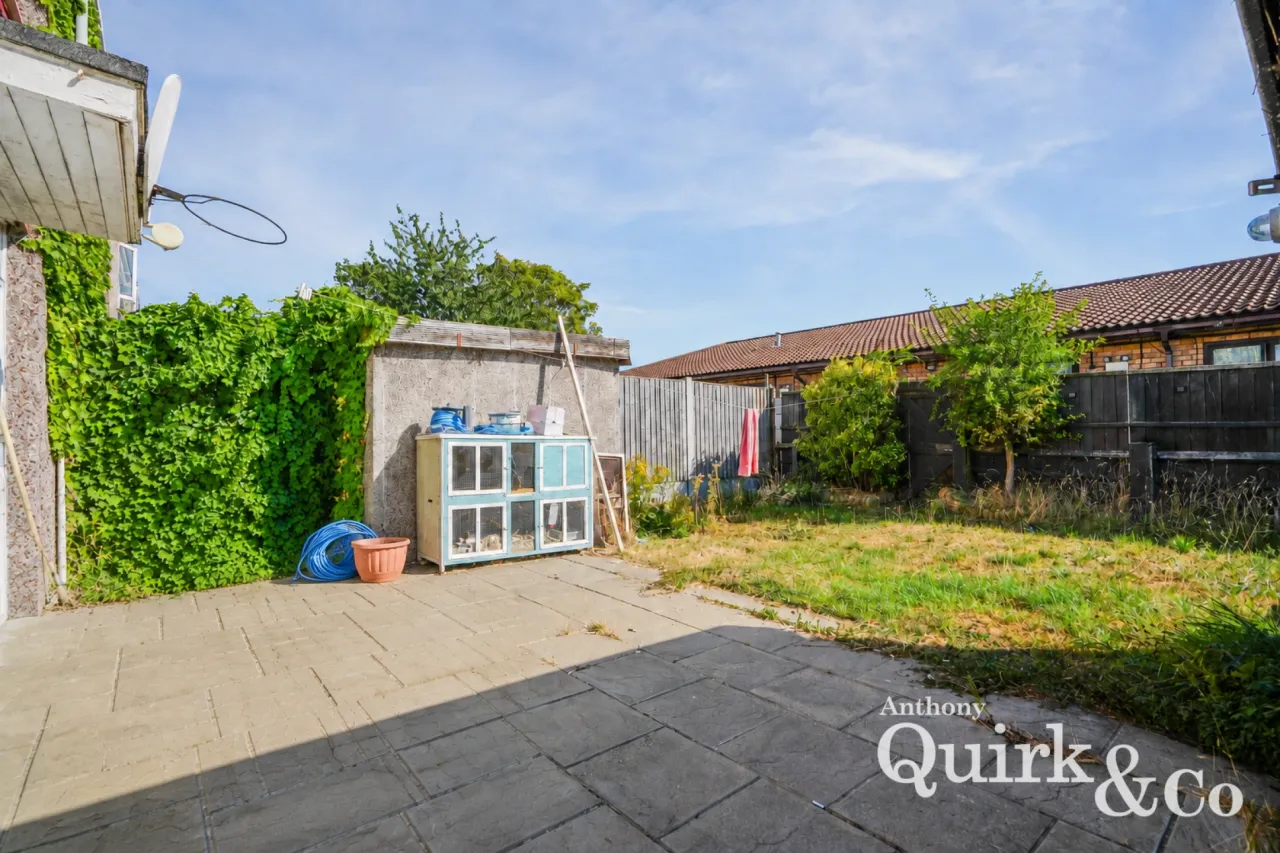 First Avenue, Canvey Island, SS8, photo 15