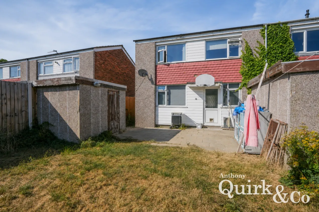 First Avenue, Canvey Island, SS8, photo 14