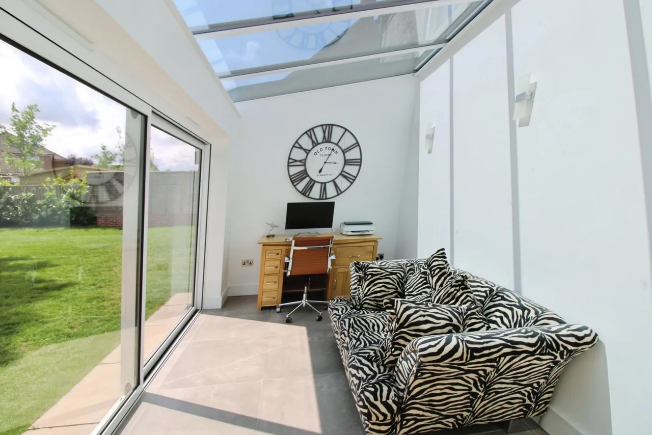 Lilac Close, Sutton, DN22, photo 9