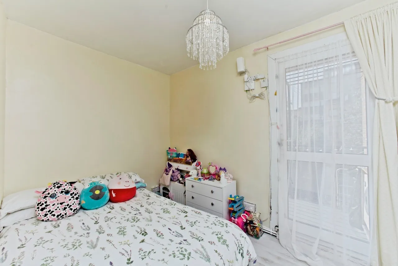 Heather Close, Battersea, SW8, photo 9