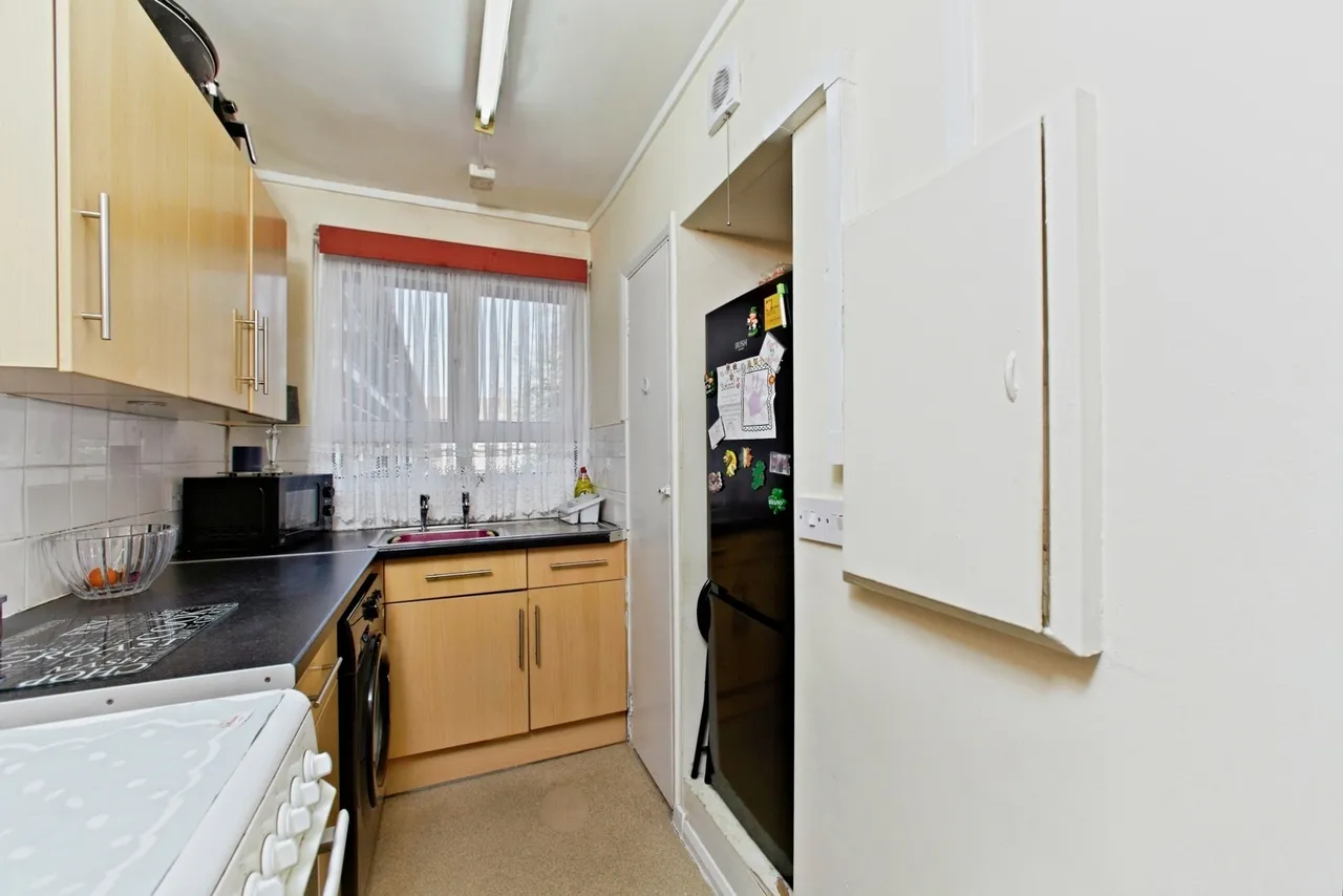 Heather Close, Battersea, SW8, photo 8