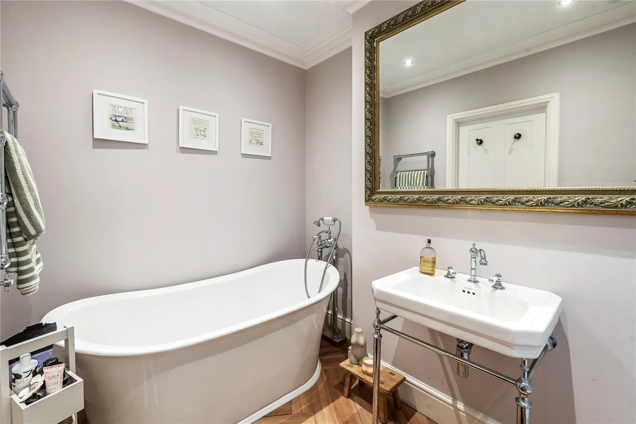 Flanchford Road, Reigate, RH2, photo 13