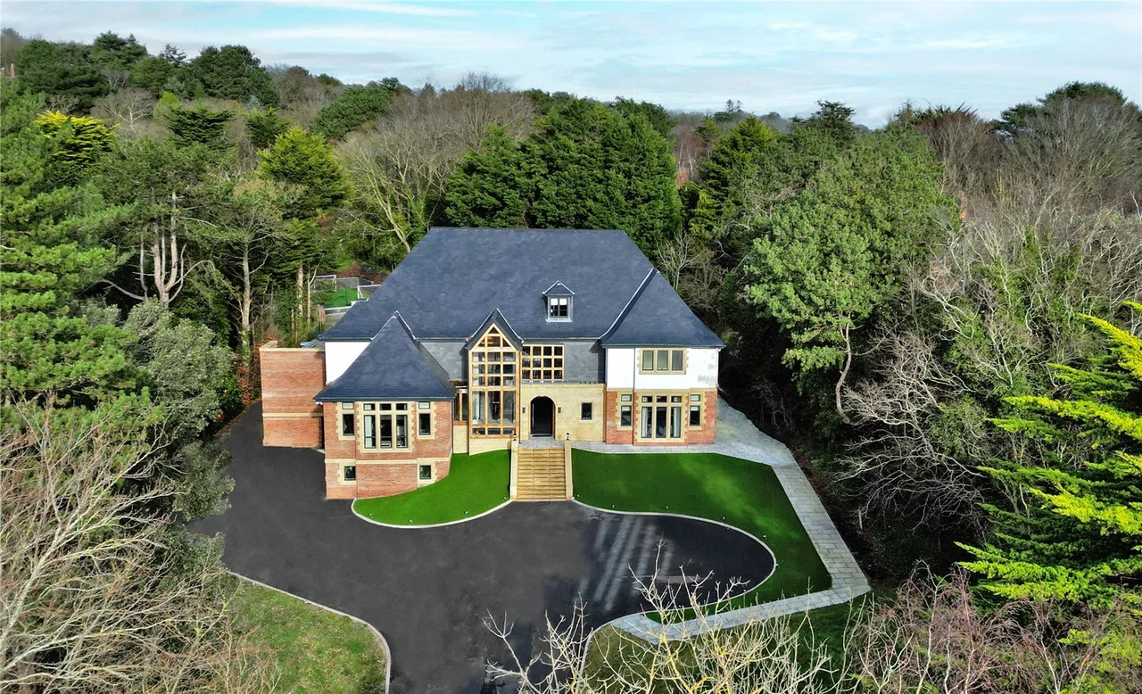 Croft Drive, Caldy, CH48, photo 30