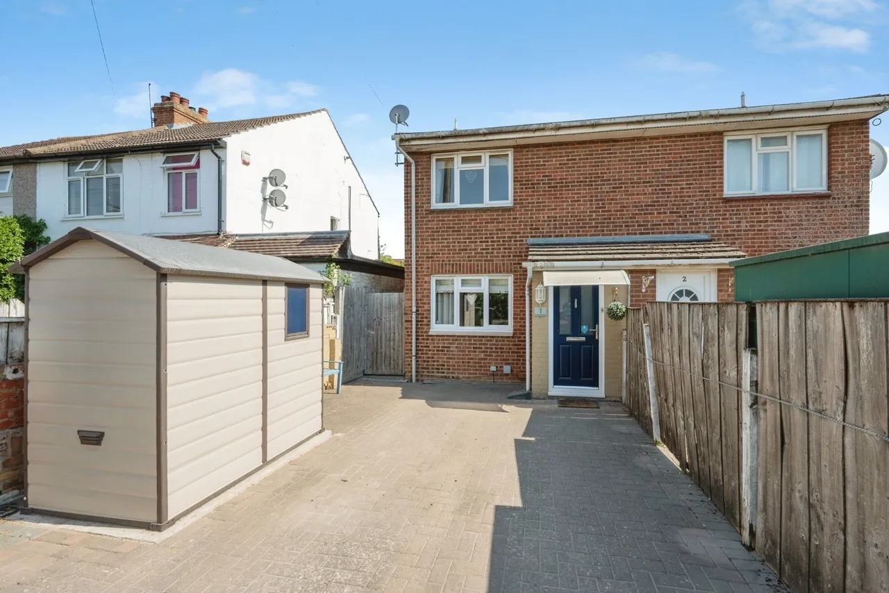 Ruxley Mews, Epsom, KT19, photo 8