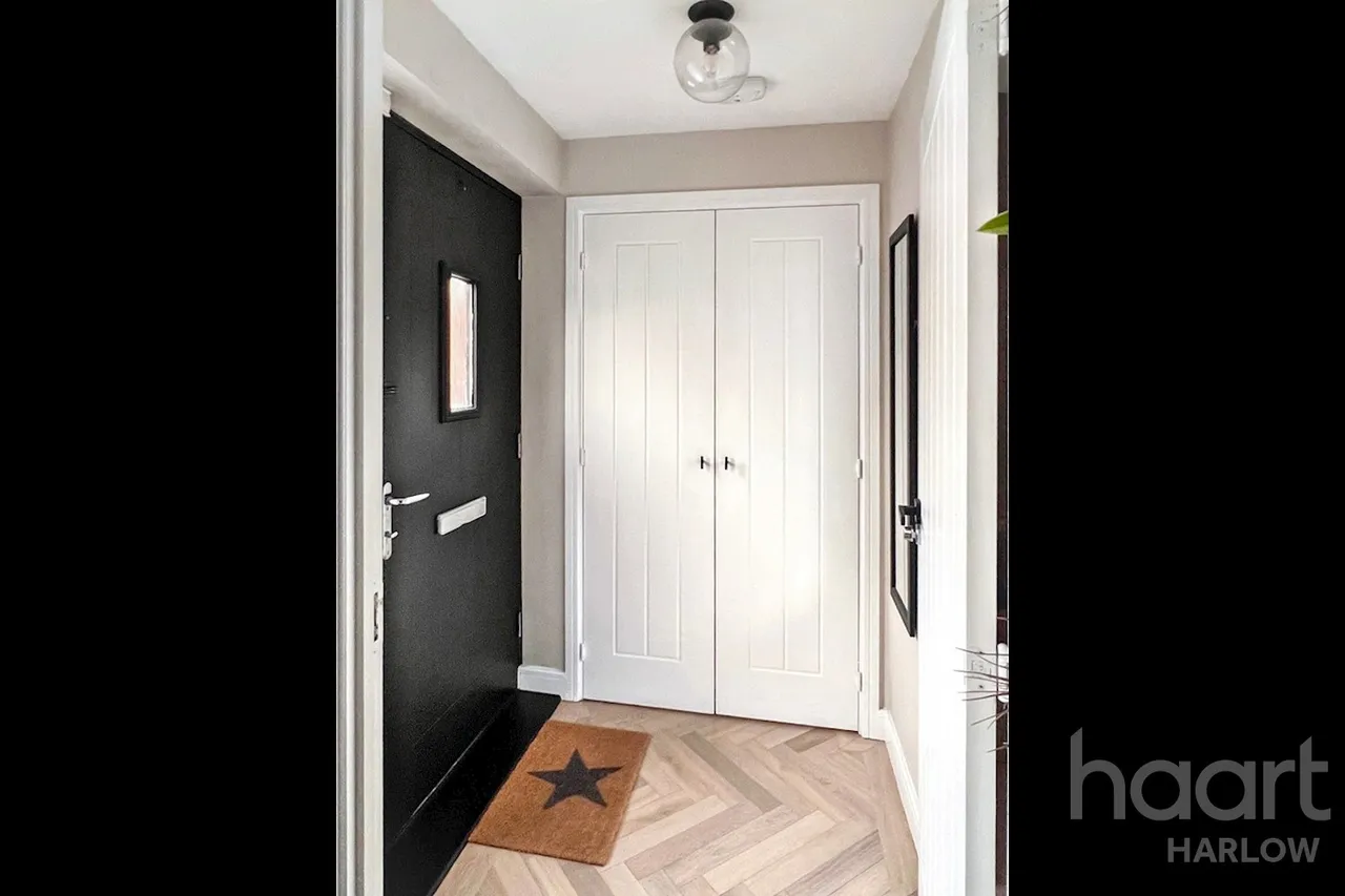 Plover Crescent, Harlow, CM17, photo 5
