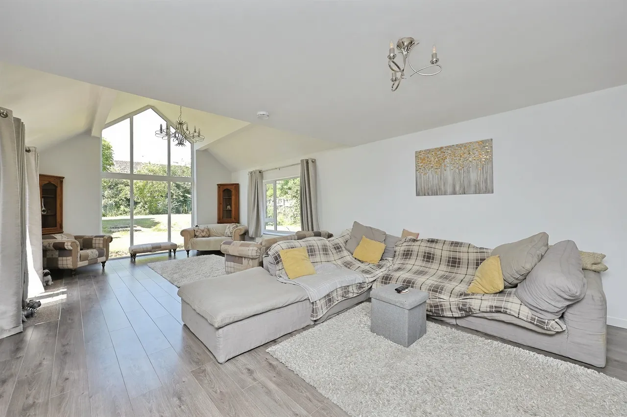 Pyebush Lane, Acle, NR13, photo 3