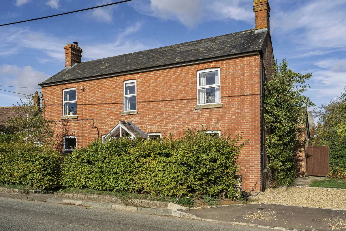 Main Street, Grendon Underwood, photo 37