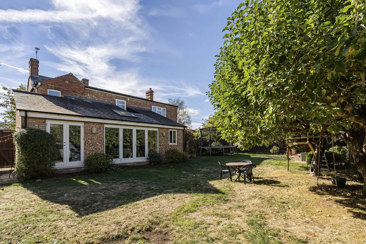 Main Street, Grendon Underwood, photo 35