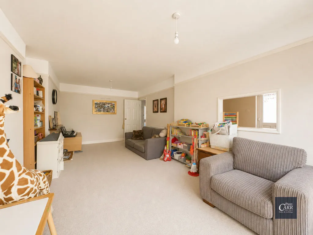 Lindrosa Road, Streetly, B74, photo 4
