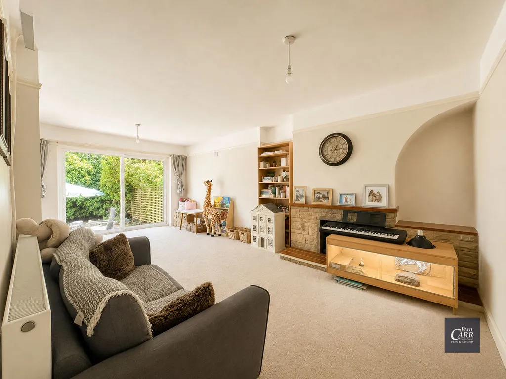 Lindrosa Road, Streetly, B74, photo 3