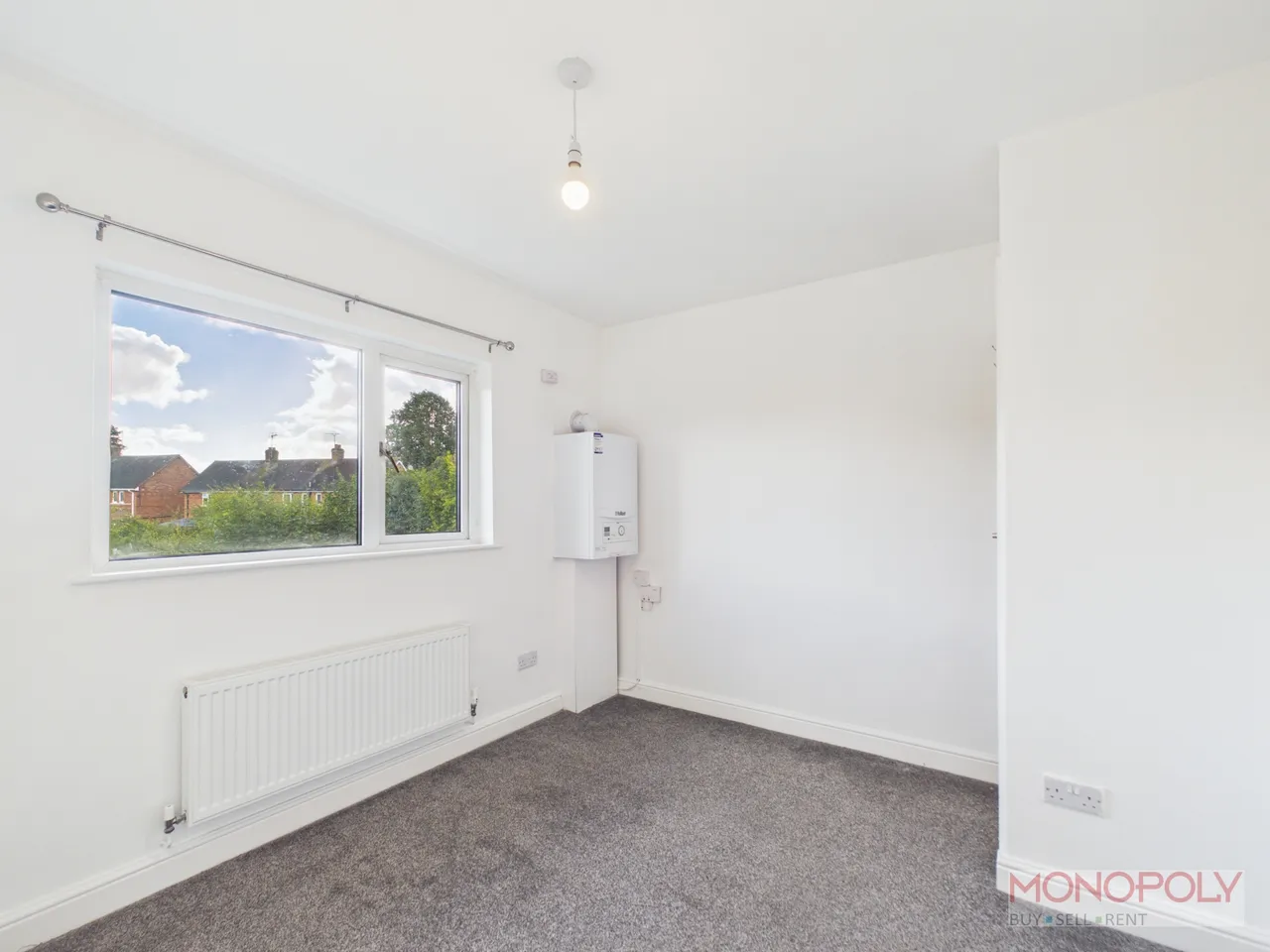 Poplar Avenue, Gresford, LL12, photo 16