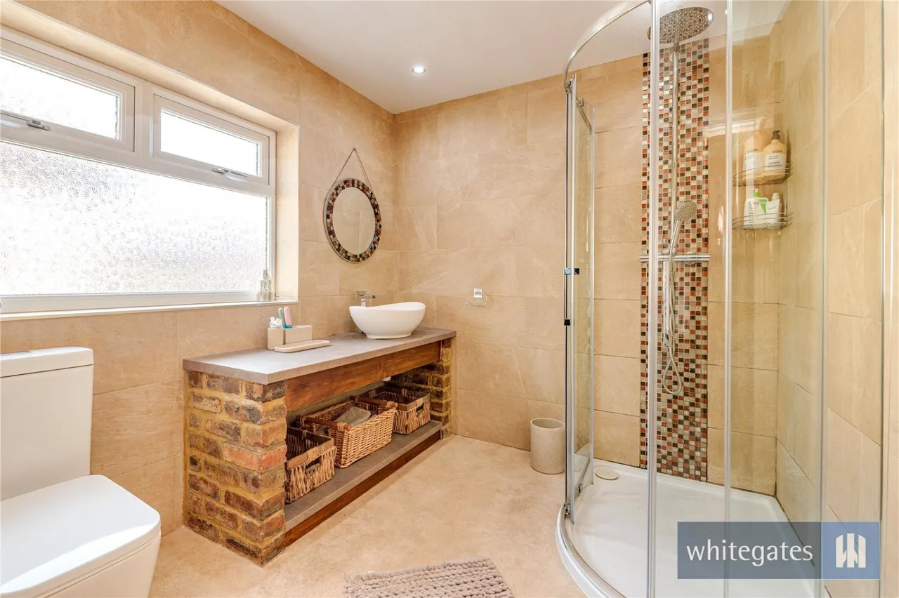 Ryegate Road, Liverpool, L19, photo 27