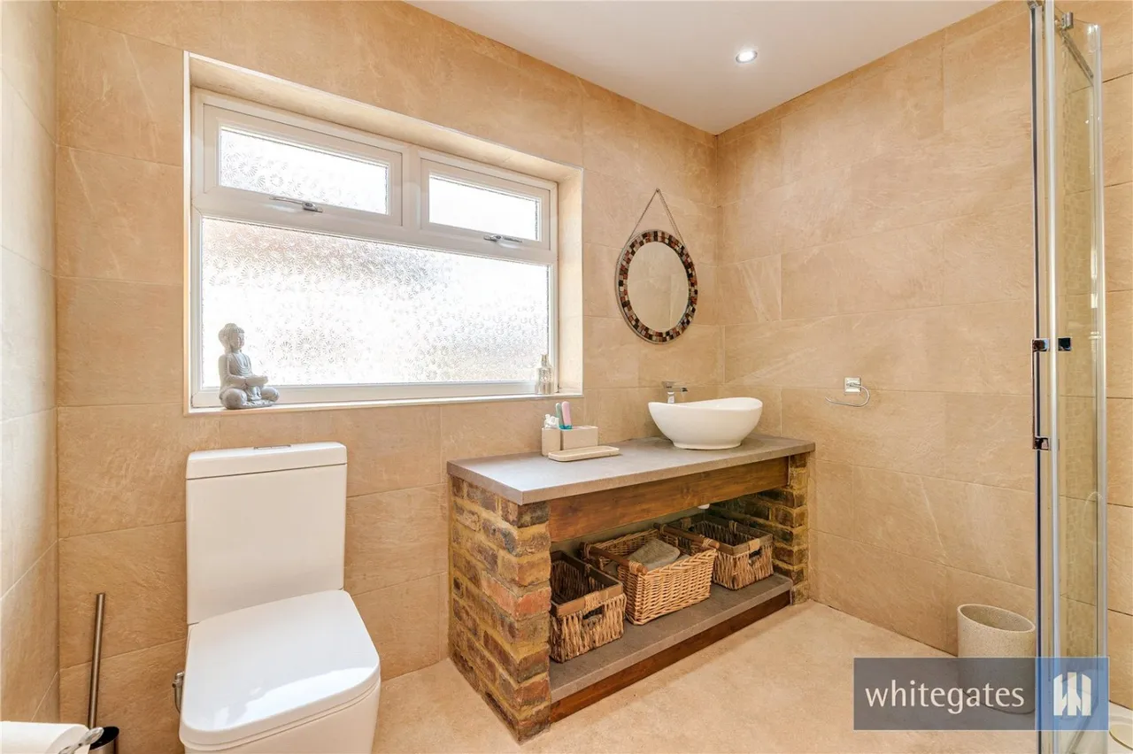 Ryegate Road, Liverpool, L19, photo 28